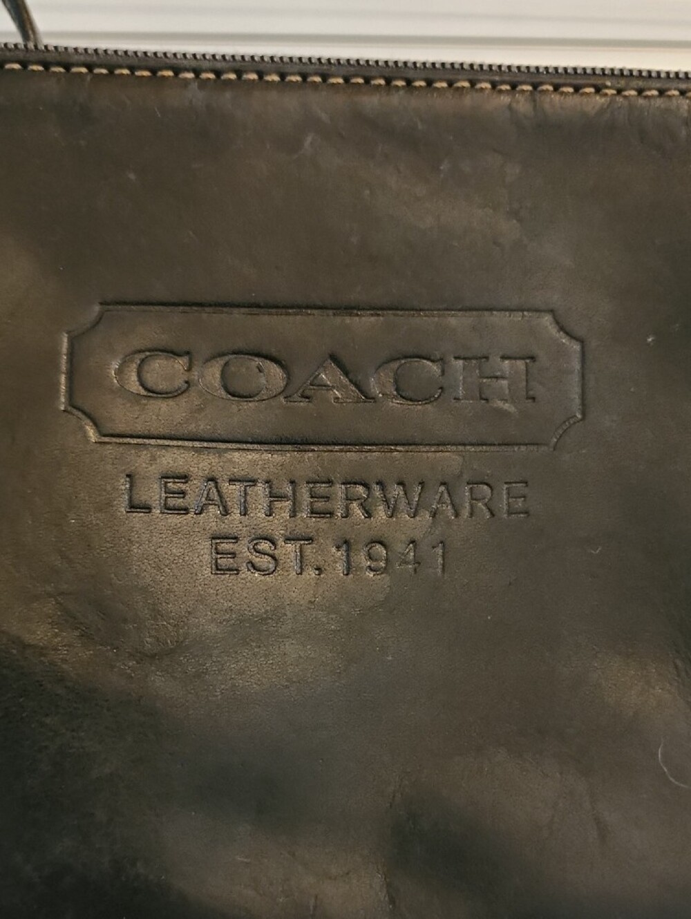 Coach Leatherware EST 1941 Vintage Black Leather Wristlet Pouch. - Picture 2 of 12